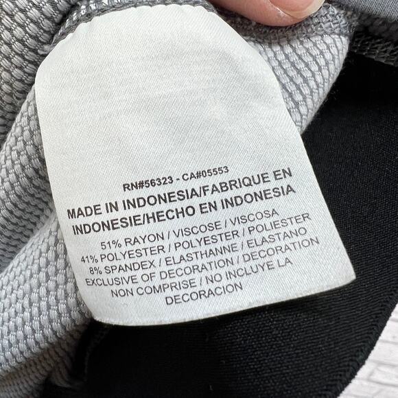 Nike Womens Pullover Long Sleeve Shirt Size M Gray Logo Hem Dri-Fit - Picture 6 of 6